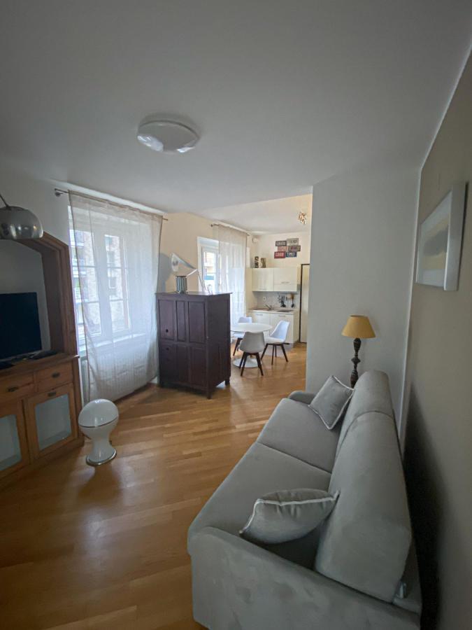 Living Vittoria: Vicino Al Centro Di Bolzano Apartamento Exterior foto