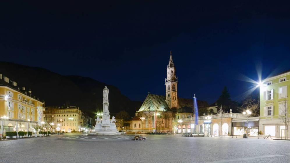 Living Vittoria: Vicino Al Centro Di Bolzano Apartamento Exterior foto